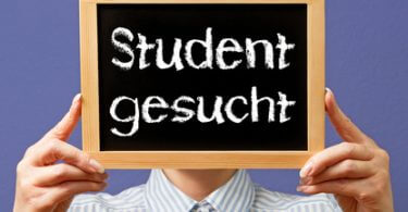 Tafel mit Aufschrift Student gesucht