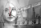 Bore-Out - Frau mit Uhr im Gesicht